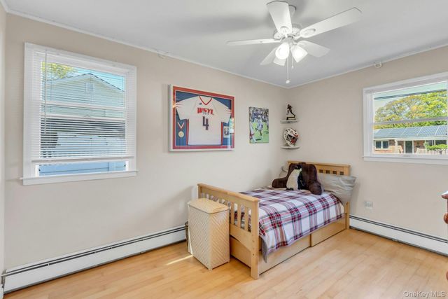 481 Bayport Avenue, Bayport, NY 11705