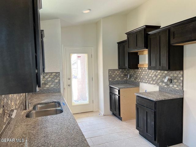 4868 MARISABEL AZCARATE Street, El Paso, TX 79938