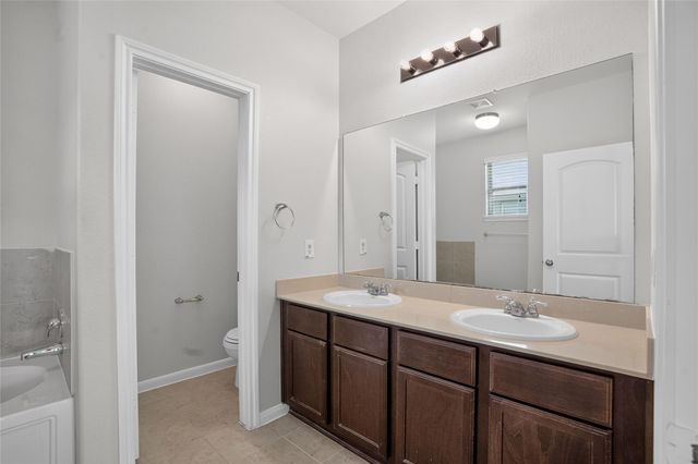 2411 Cactus Bend Drive, Humble, TX 77396