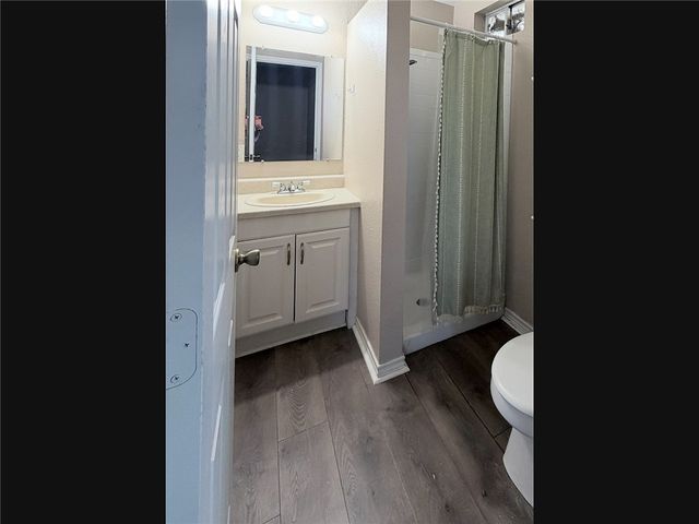 405 Canterbury Dr, Corpus Christi, TX 78412