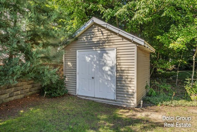 2538 Danton Drive SW, Wyoming, MI 49519