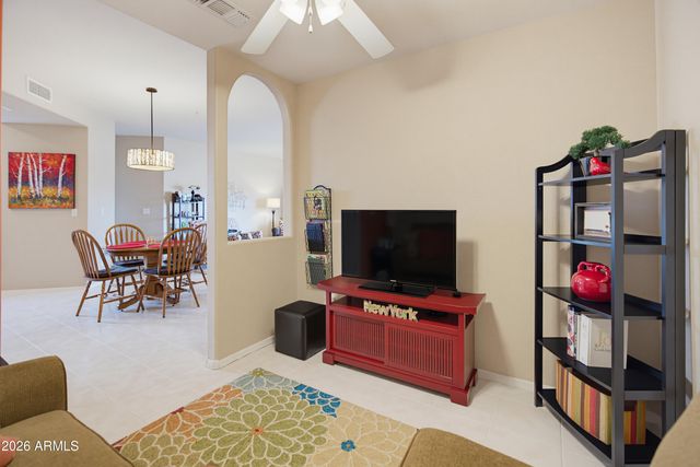 9151 W GREENWAY Road 283, Peoria, AZ 85381