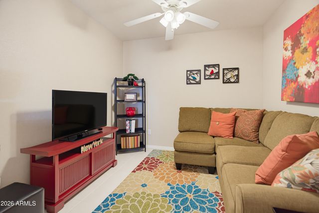 9151 W GREENWAY Road 283, Peoria, AZ 85381