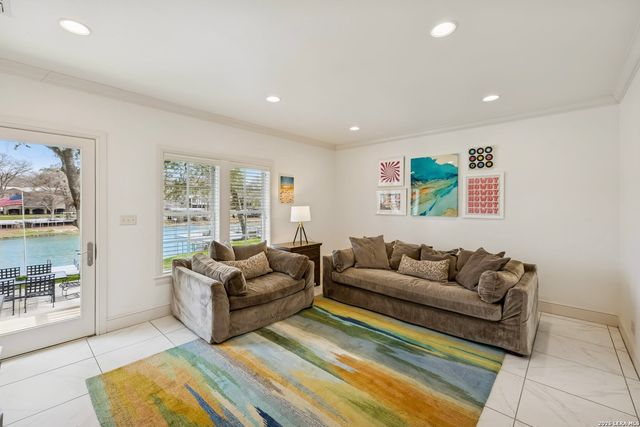 2319 Terminal Loop, Mcqueeney, TX 78123