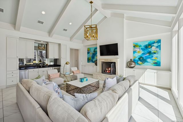 2319 Terminal Loop, Mcqueeney, TX 78123