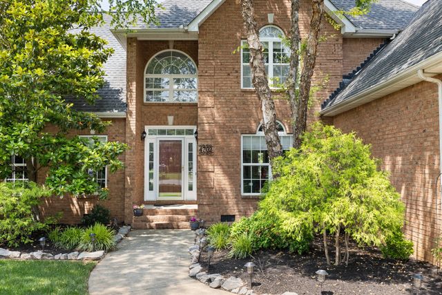 4702 Garcia Blvd, Murfreesboro, TN 37128