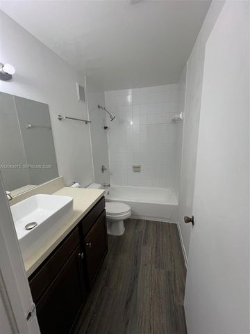 6975 NW 173rd Dr 2007, Hialeah, FL 33015