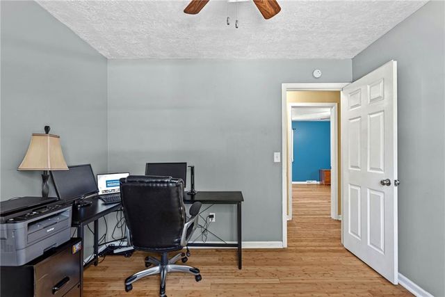 1600 SW 24th Street, Blue Springs, MO 64015