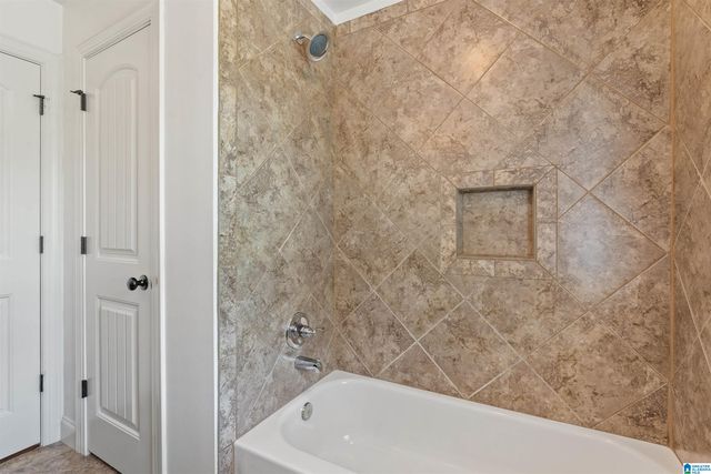 3957 HADDON CIRCLE, Hoover, AL 35226