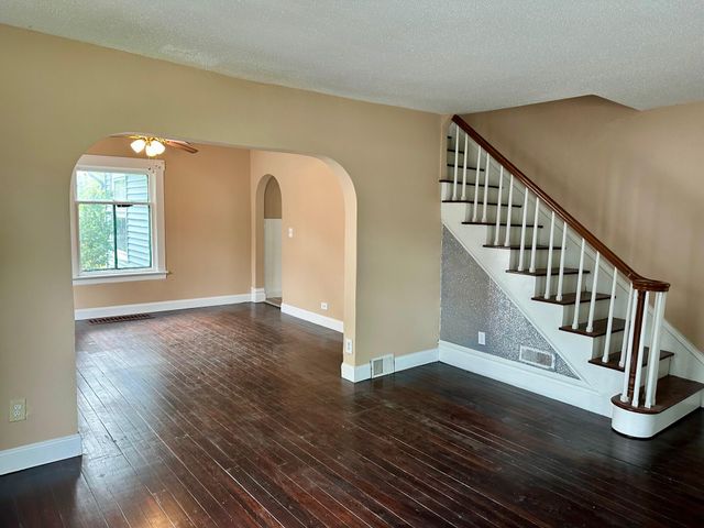 2128 Hoyt Street, Muskegon, MI 49444