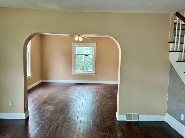 2128 Hoyt Street, Muskegon, MI 49444