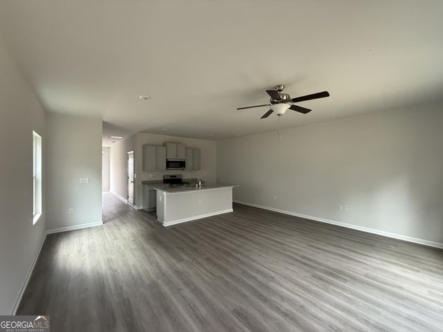 150 Village Green Drive, Adairsville, GA 30103