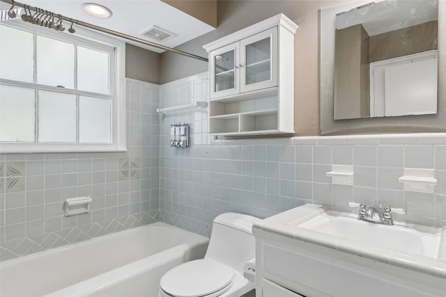 703 S Weatherred Drive, Richardson, TX 75080