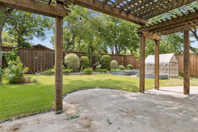 703 S Weatherred Drive, Richardson, TX 75080