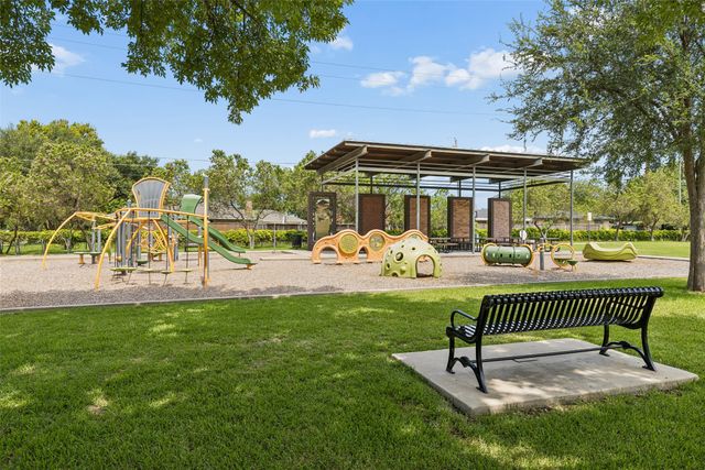 703 S Weatherred Drive, Richardson, TX 75080