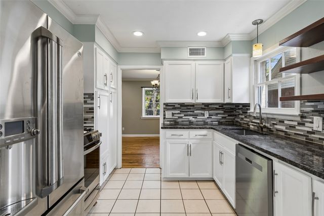 703 S Weatherred Drive, Richardson, TX 75080