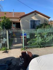 9423 C St., Oakland, CA 94603