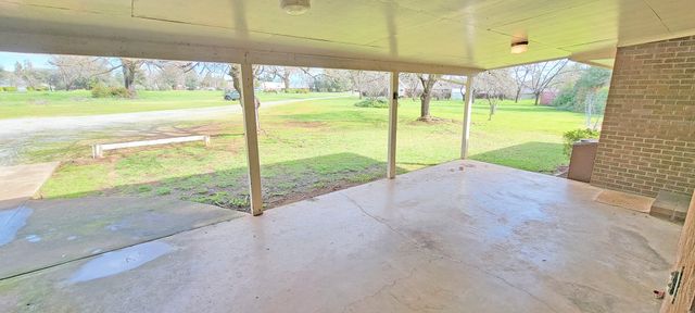 3072 Alta Mesa Drive, Redding, CA 96002