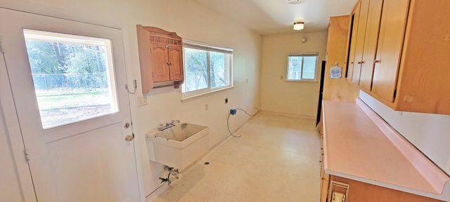 3072 Alta Mesa Drive, Redding, CA 96002