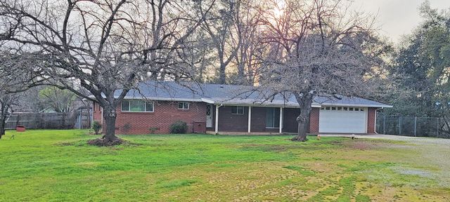 3072 Alta Mesa Drive, Redding, CA 96002