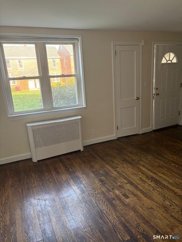 125 Louisiana Avenue 125, Bridgeport, CT 06610