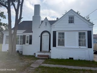 421 Perry Street, Elizabeth City, NC 27909