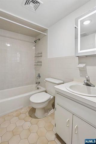 5 Jefferson Street 1, Clifton, NJ 07014