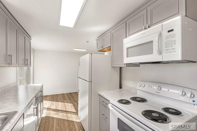 4660 Hawthorne Avenue, Chubbuck, ID 83202