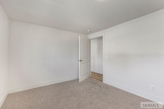 4660 Hawthorne Avenue, Chubbuck, ID 83202