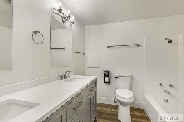 4660 Hawthorne Avenue, Chubbuck, ID 83202