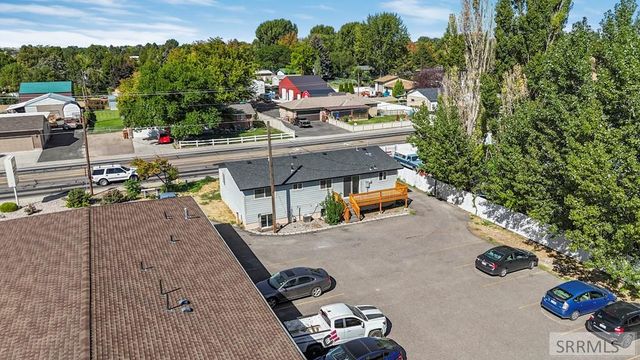 4660 Hawthorne Avenue, Chubbuck, ID 83202