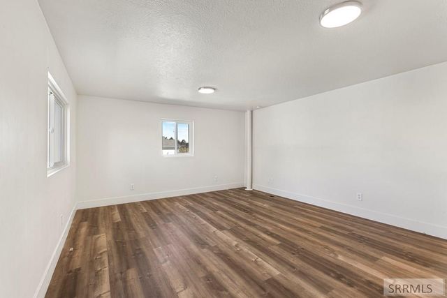 4660 Hawthorne Avenue, Chubbuck, ID 83202