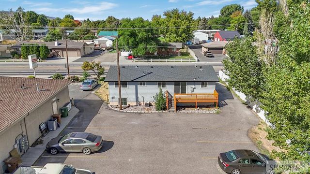 4660 Hawthorne Avenue, Chubbuck, ID 83202