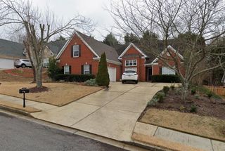 347 Canterbury Place Drive, Suwanee, GA 30024