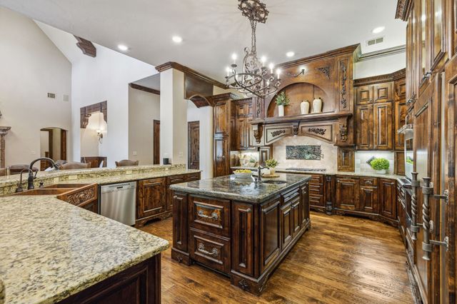 2505 Pelican Court, Flower Mound, TX 75022