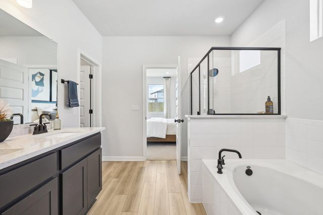 10511 Agile LN, Buda, TX 78610