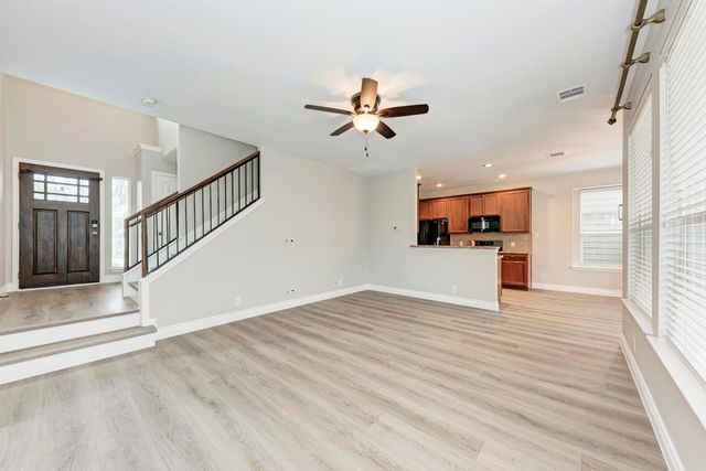 8708 Wood Stork DR, Austin, TX 78729