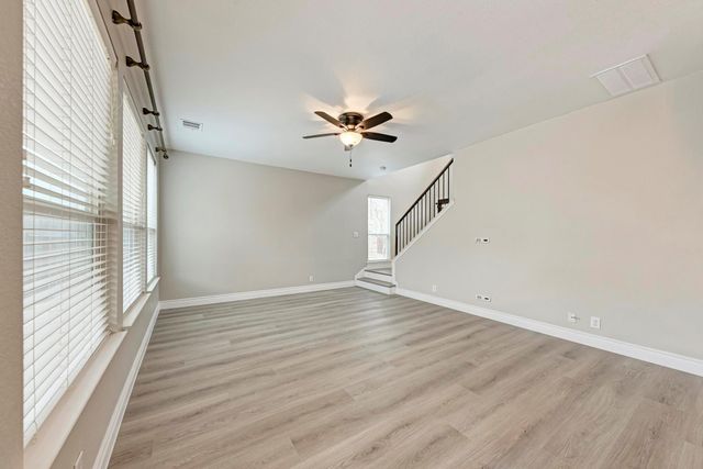 8708 Wood Stork DR, Austin, TX 78729