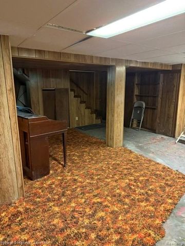 2001 Cartier Street, Flint, MI 48504