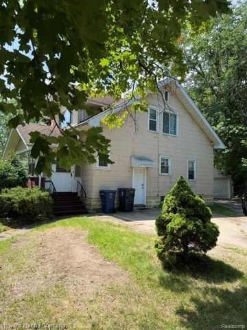 2001 Cartier Street, Flint, MI 48504