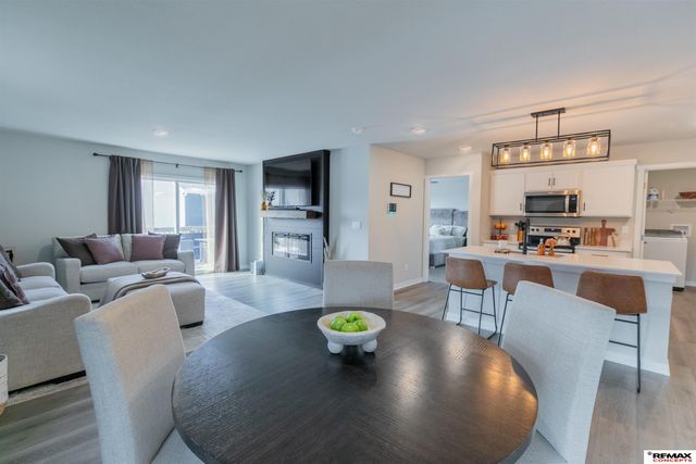 10818 S 178th Street, Omaha, NE 68136