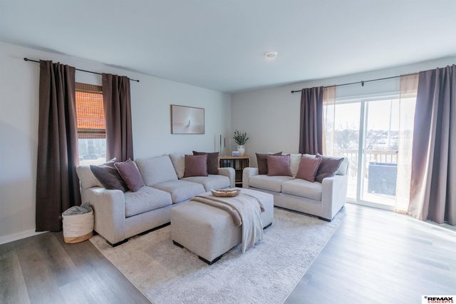 10818 S 178th Street, Omaha, NE 68136