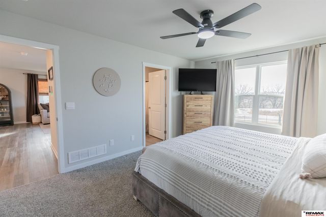 10818 S 178th Street, Omaha, NE 68136