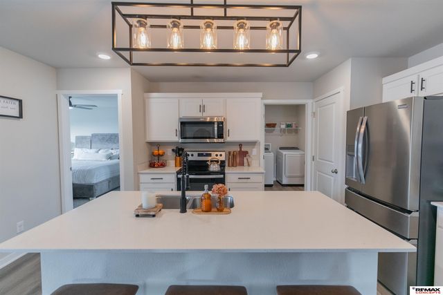 10818 S 178th Street, Omaha, NE 68136