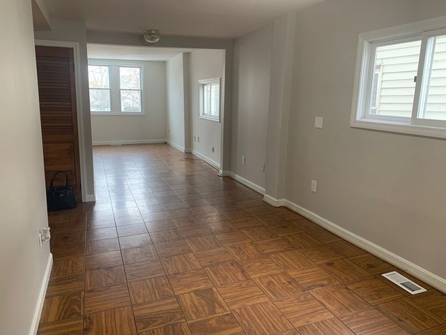 112 So Common St. 2, Lynn, MA 01902