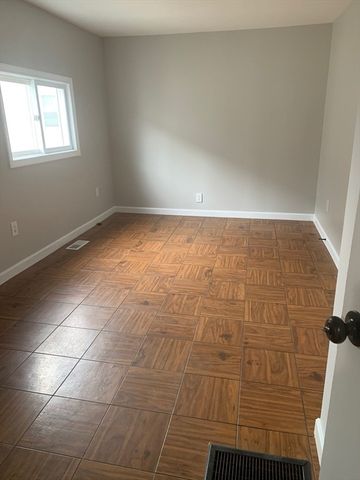 112 So Common St. 2, Lynn, MA 01902