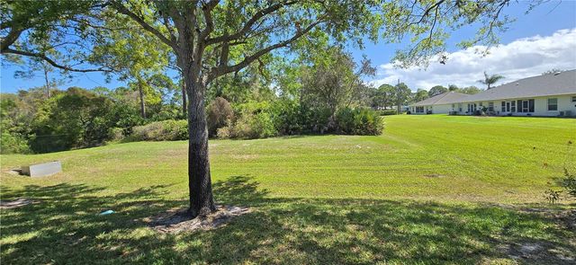 134 Daisy Lane, Sebastian, FL 32958