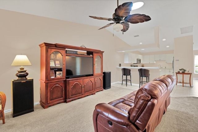 134 Daisy Lane, Sebastian, FL 32958