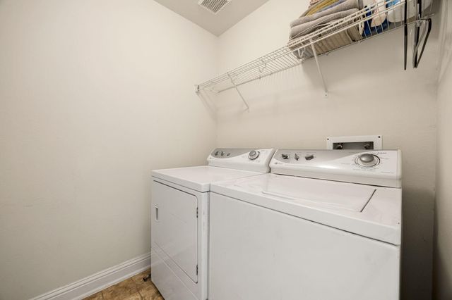 16030 Summerville Lake Drive, Tomball, TX 77377