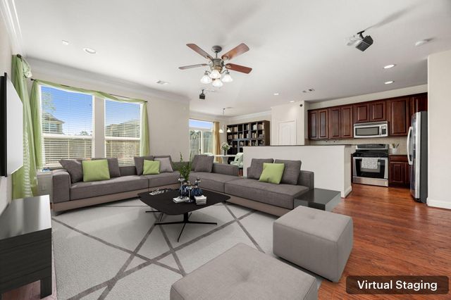 16030 Summerville Lake Drive, Tomball, TX 77377